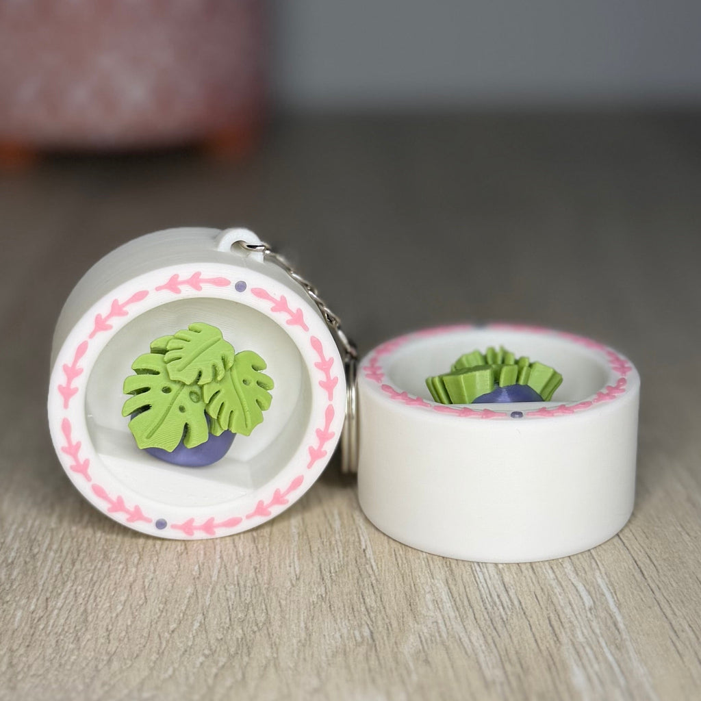 Monstera Mini Bookshelf Fidget Clicker