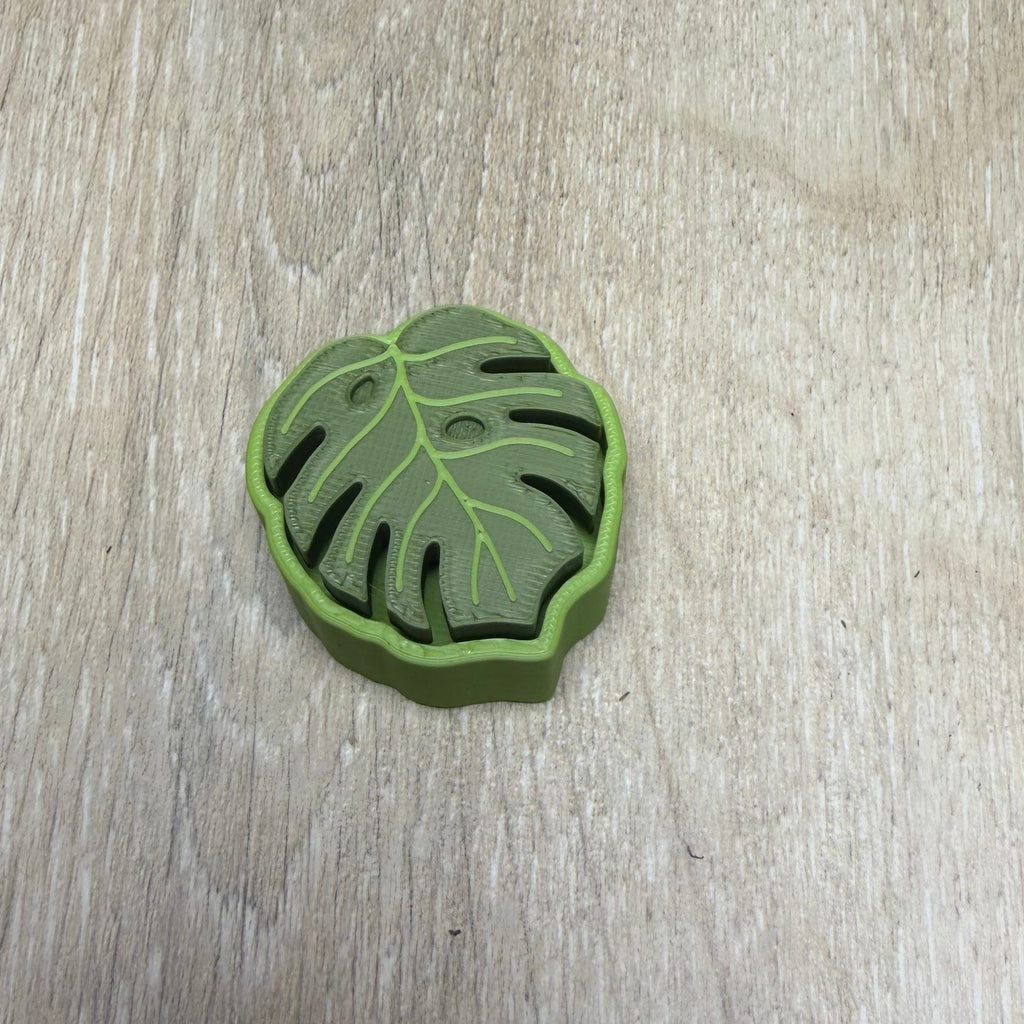 Monstera Clicker
