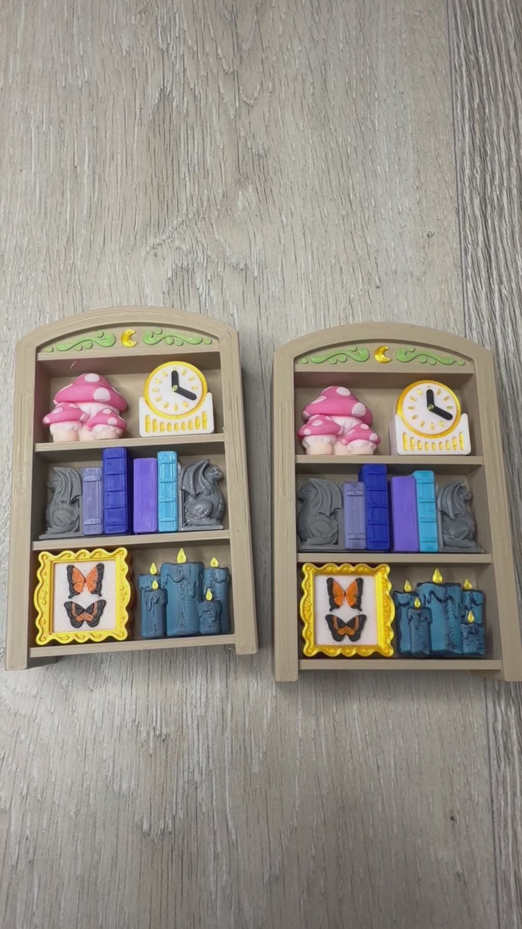 Bookshelf Six-Clicker Fidget